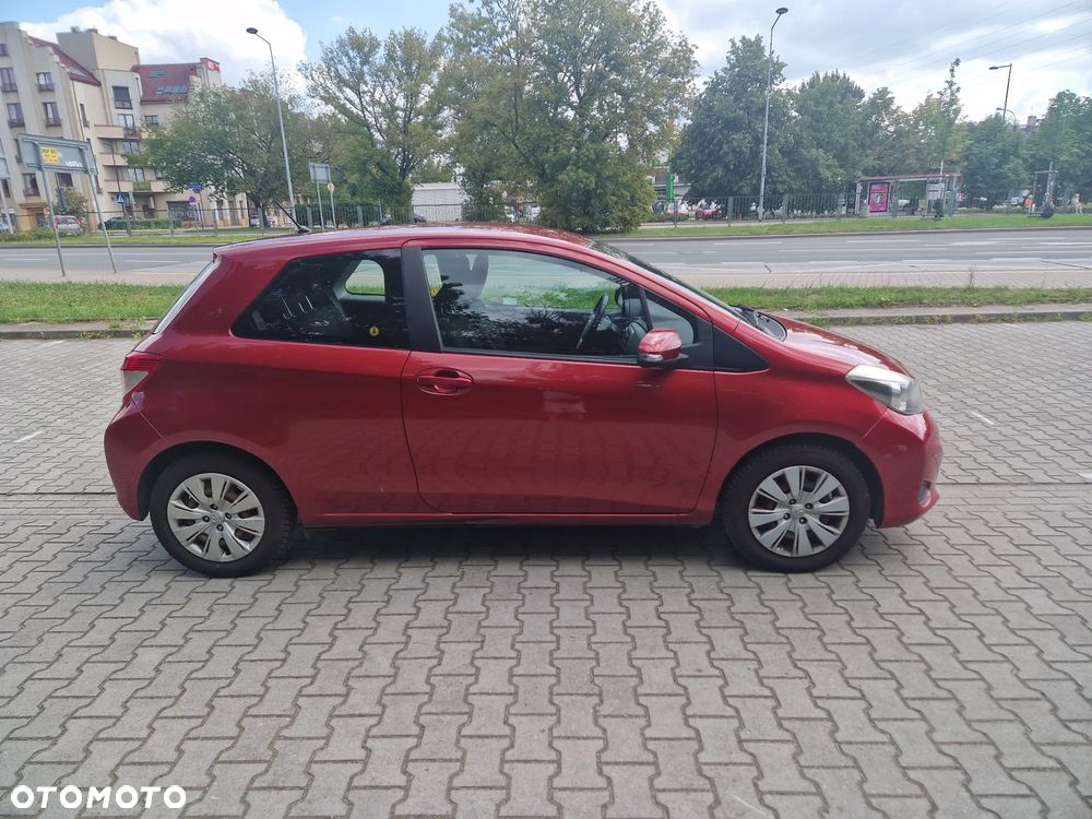 Toyota Yaris 1.33 Luna - 4