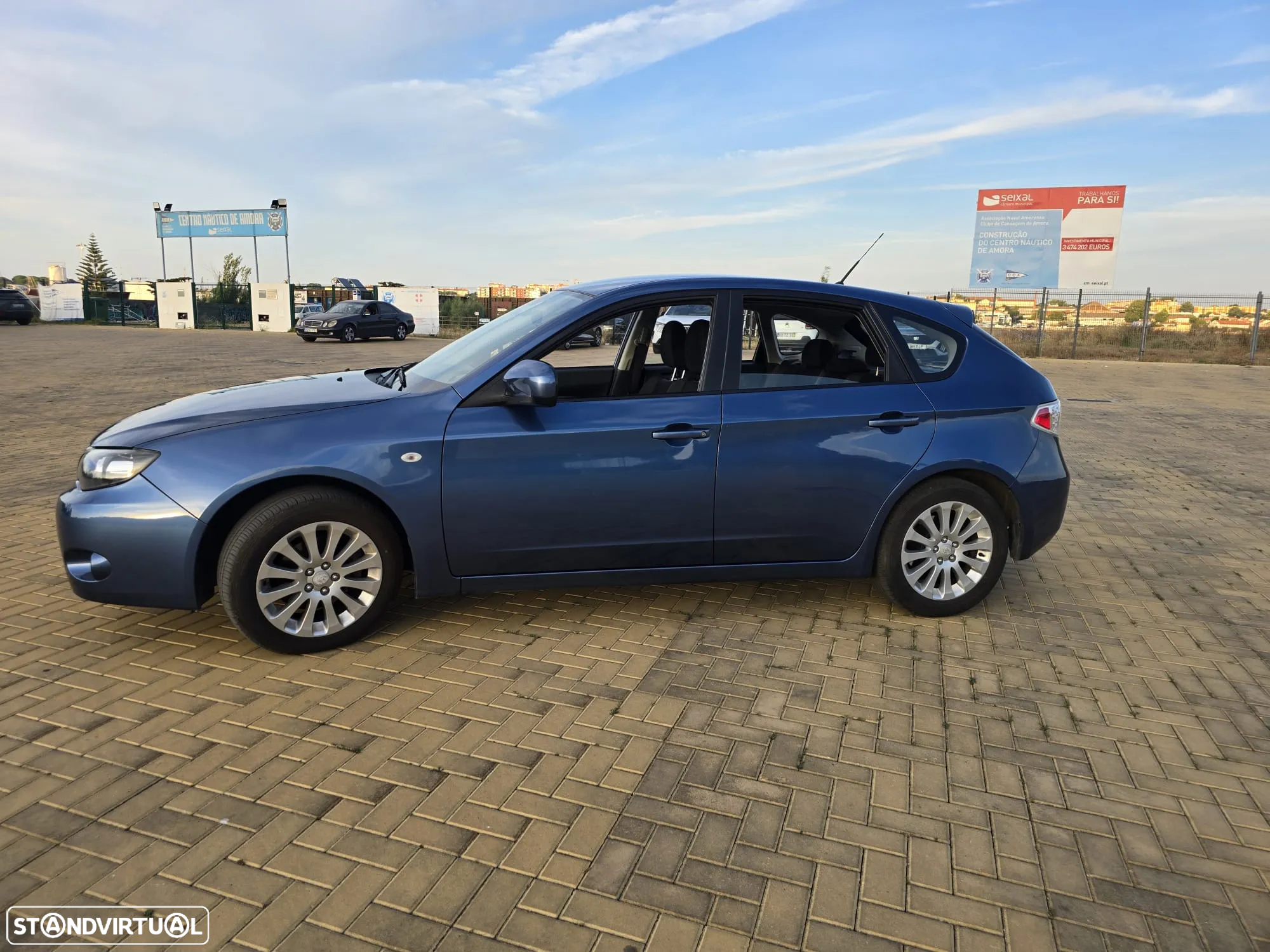 Subaru Impreza 2.0R Active - 4