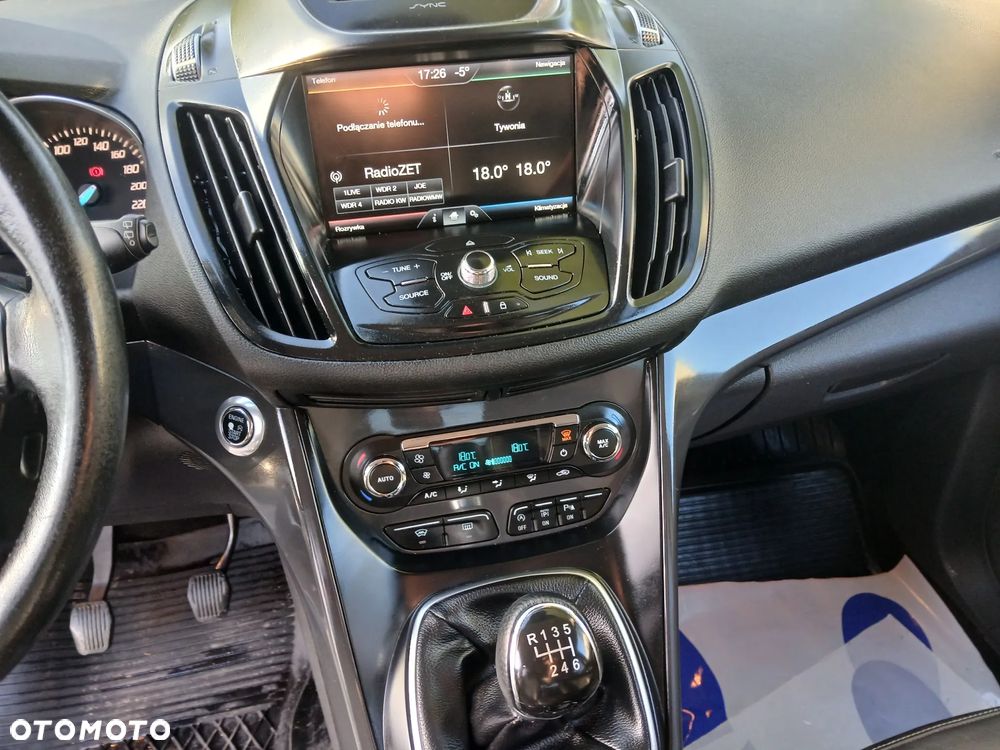 Ford Kuga 2.0 TDCi 2x4 Titanium - 19