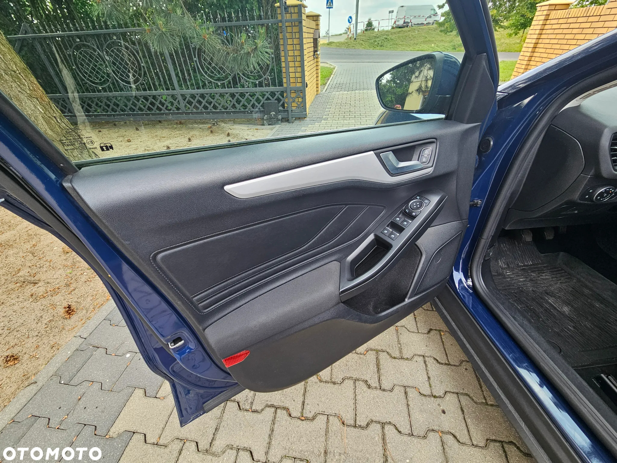 Ford Focus 1.0 EcoBoost Active Business - 21