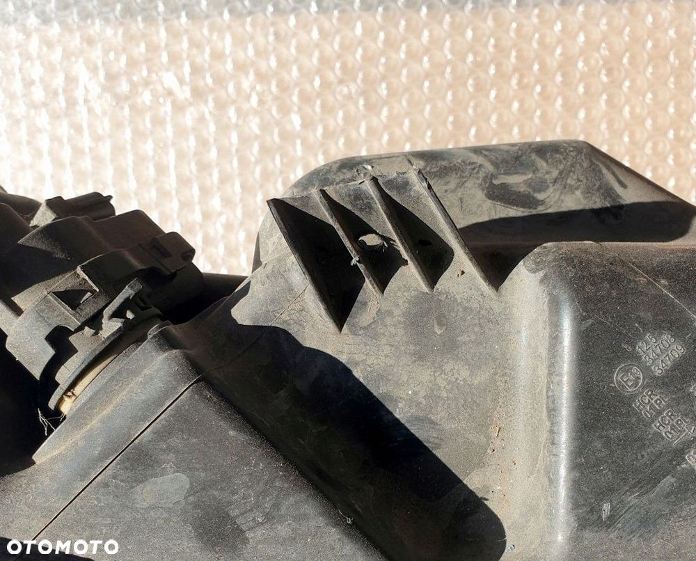 Nissan Qashqai Reflektor Prawy KOITO100-19011 - 5