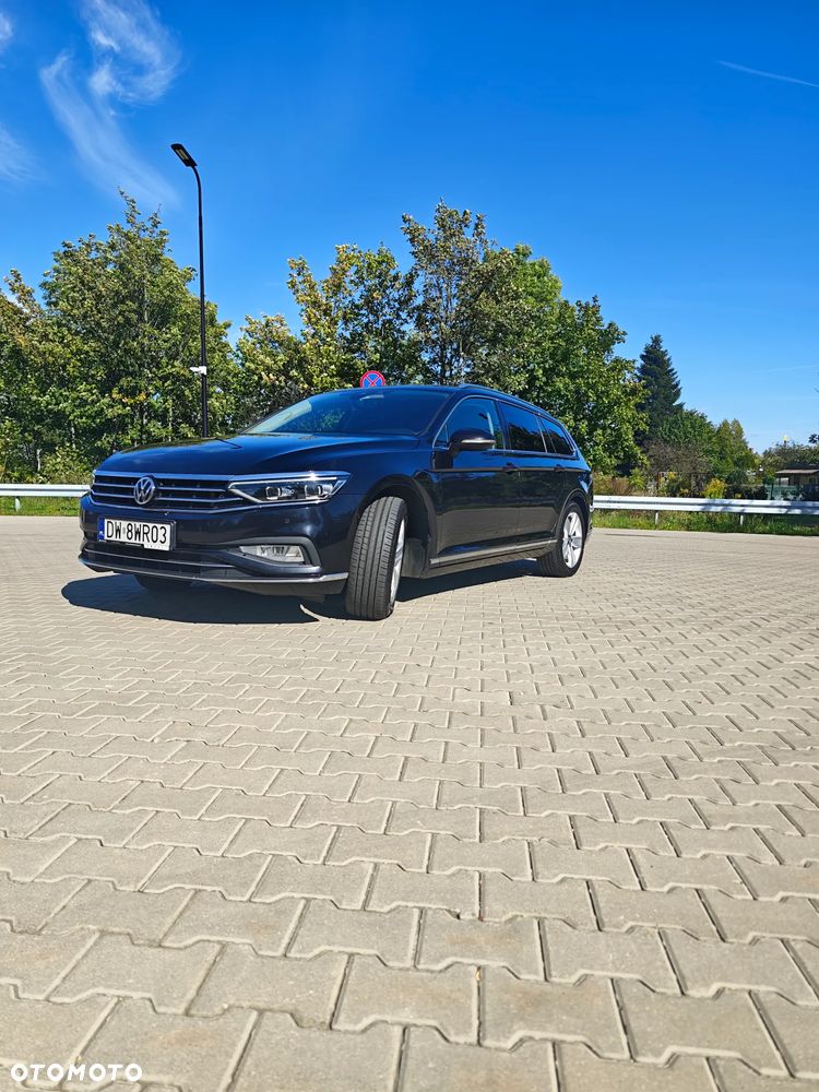 Volkswagen Passat - 22