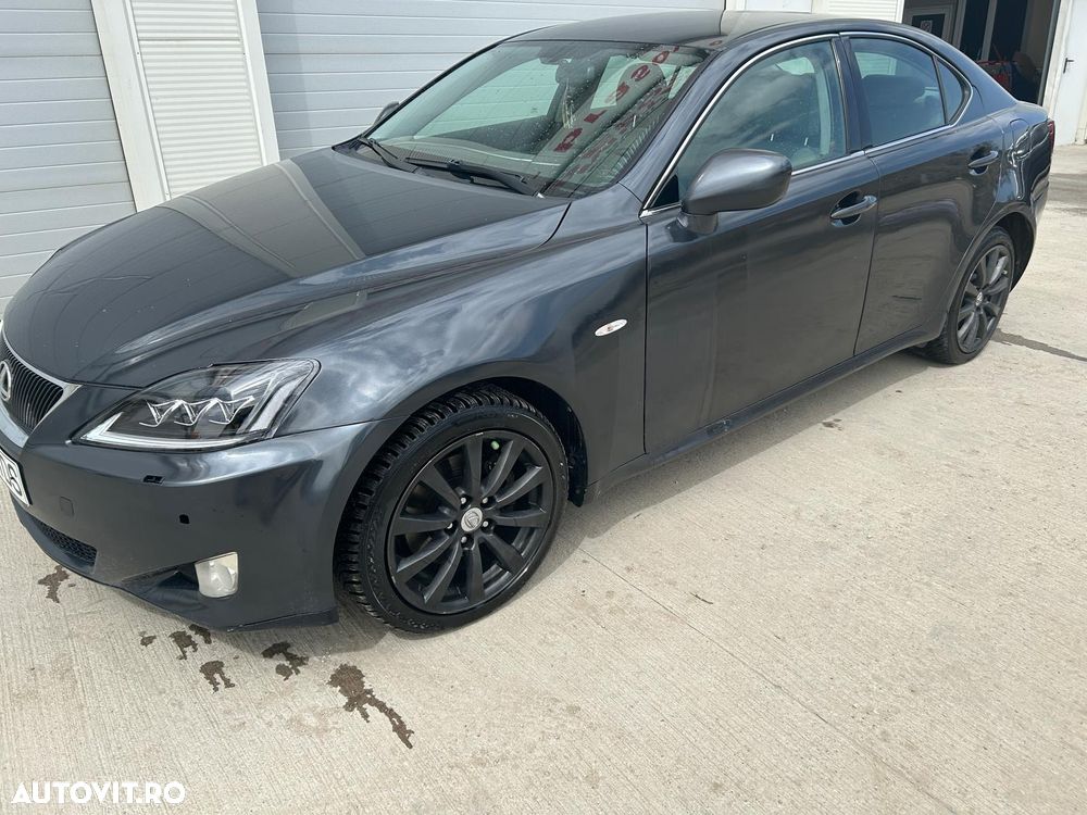 Lexus Seria IS 220d - 8