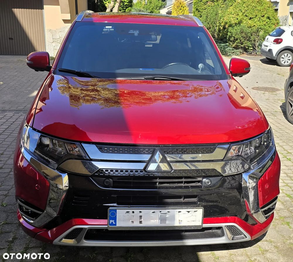 Mitsubishi Outlander - 8