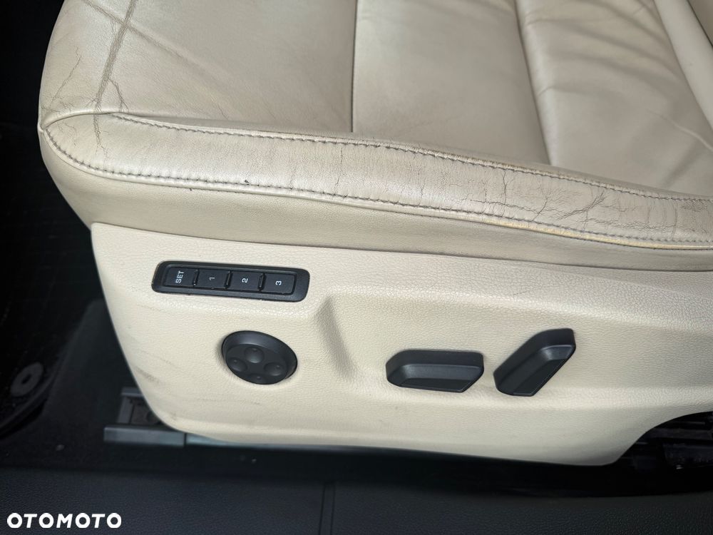 Skoda Superb 1.8 TSI Elegance DSG - 11