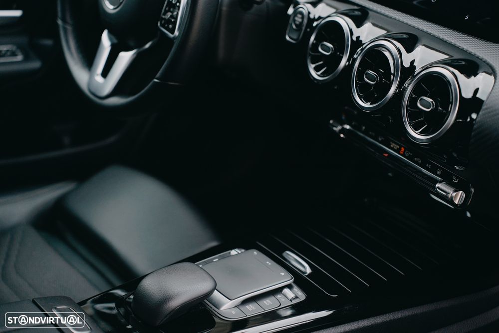 Mercedes-Benz A 250 e Style Plus - 26