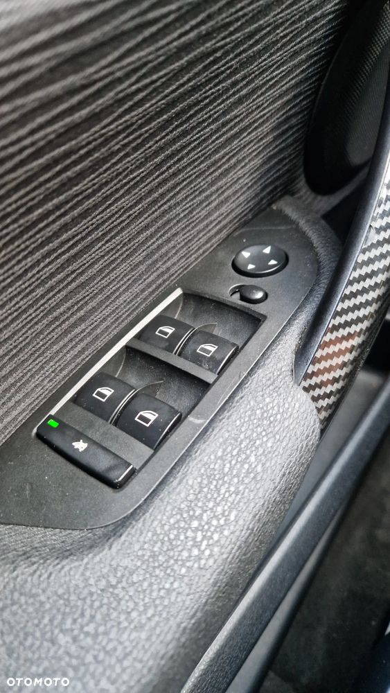 BMW X1 xDrive20d - 14