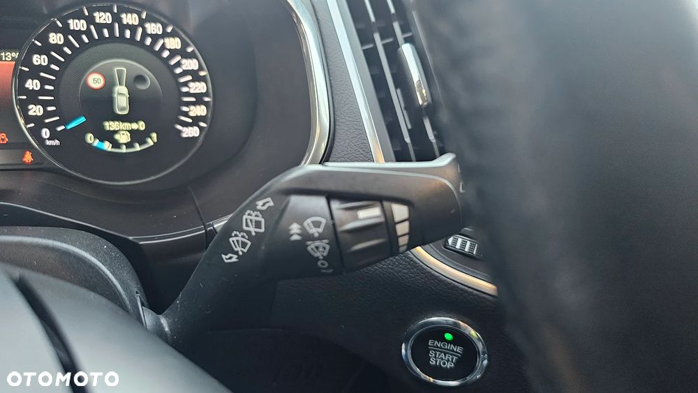 Ford S-Max 2.0 EcoBlue Titanium - 28