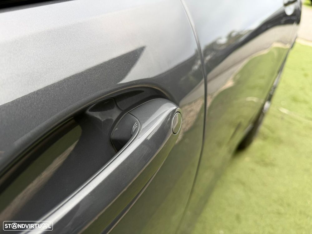 BMW M8 Competition - 9