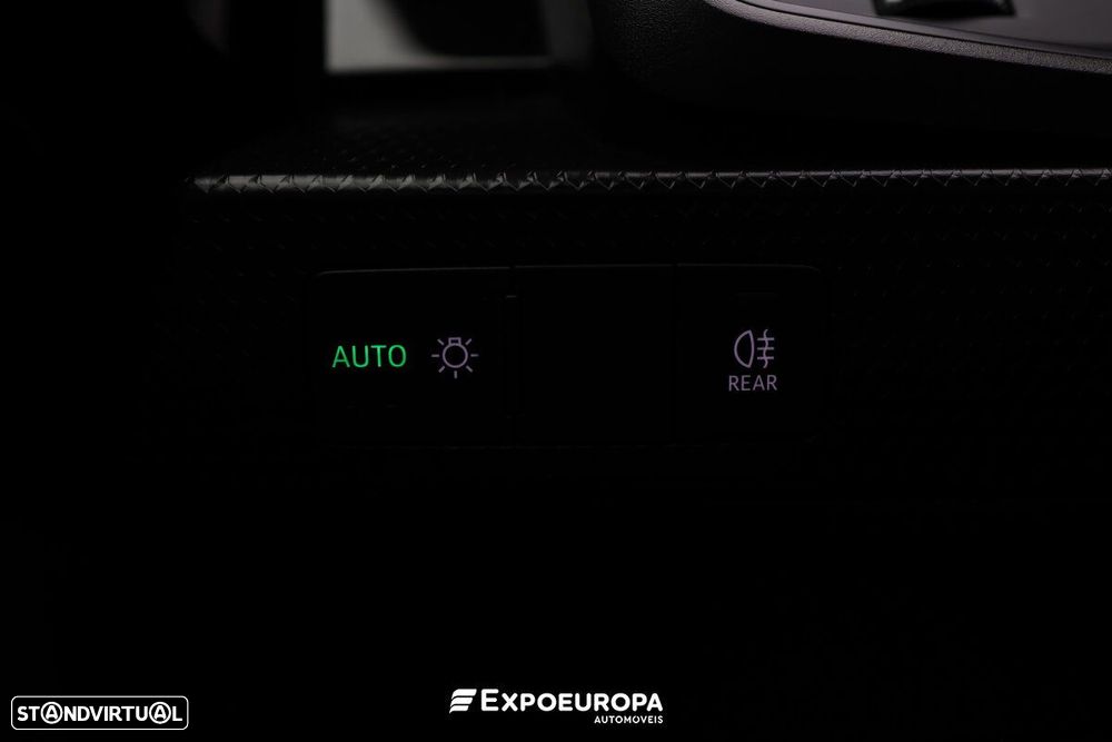 Audi A1 Sportback 25 TFSI SE Business - 24