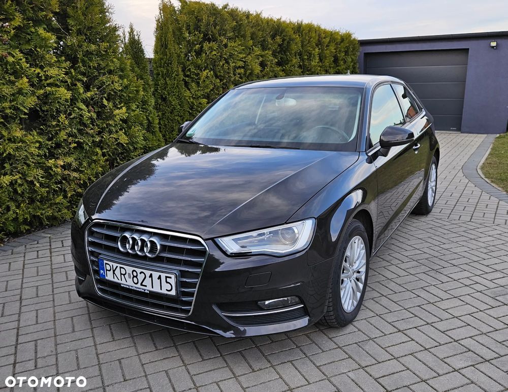 Audi A3 3-drzwiowe 1.6 TDI Attraction - 3