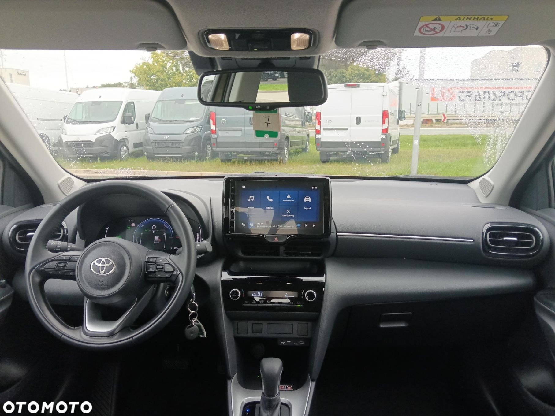 Toyota Yaris Cross Hybrid 1.5 Comfort - 2