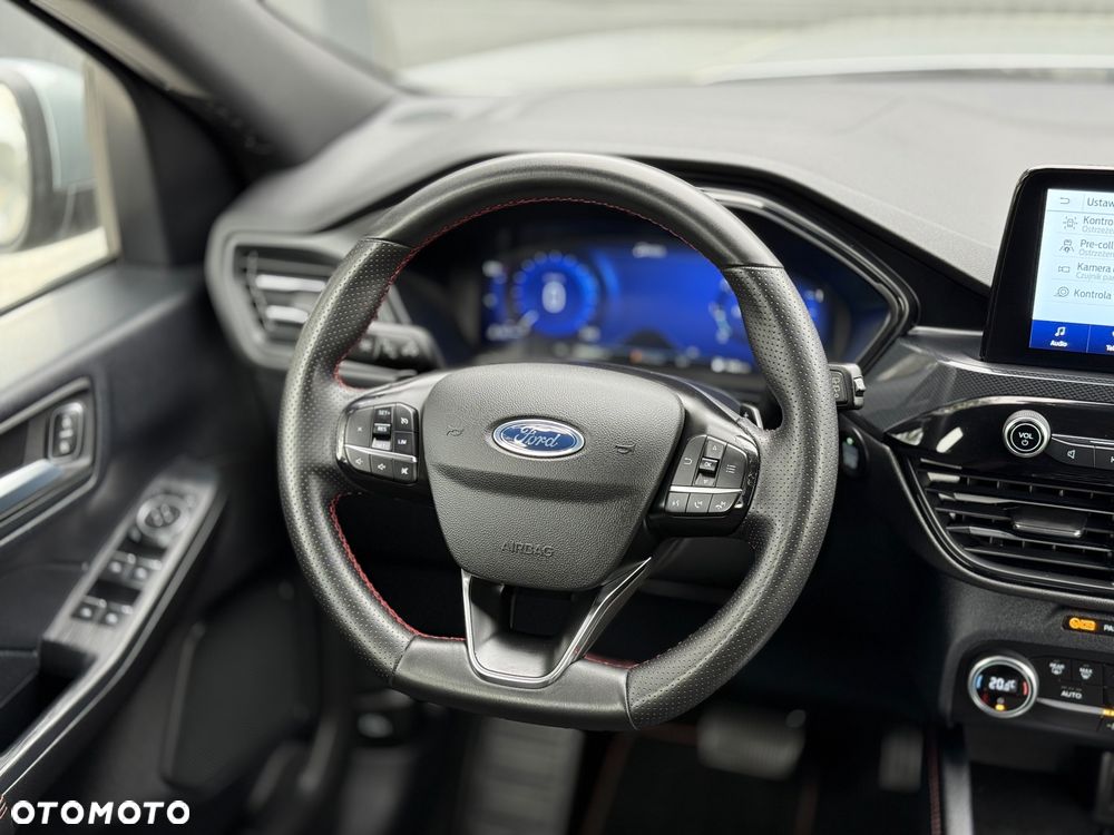 Ford Kuga 1.5 EcoBlue FWD ST-Line X - 17