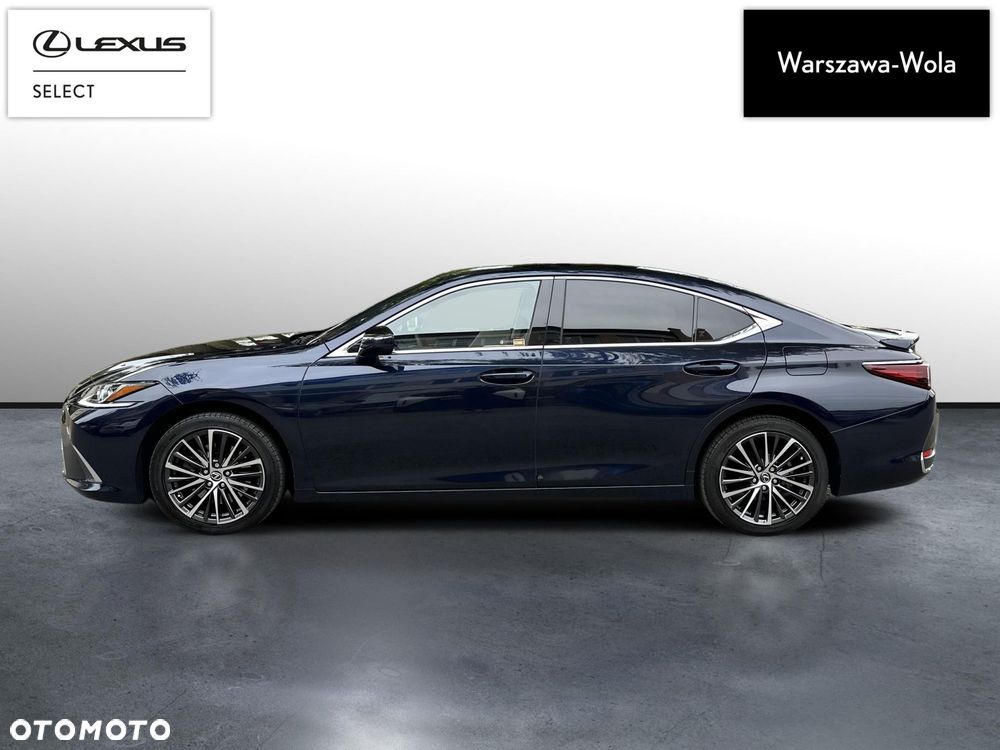 Lexus ES 300h Business Edition - 4