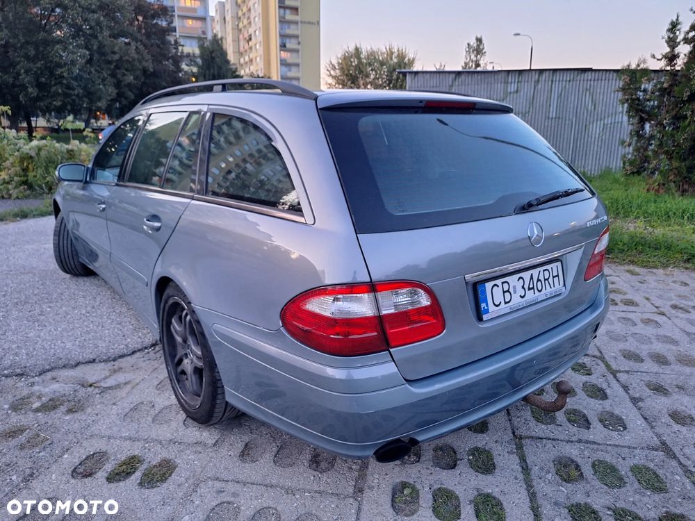 Mercedes-Benz Klasa E - 2