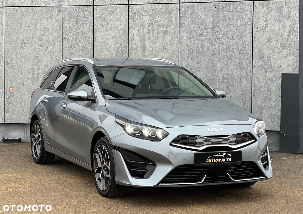 Kia Ceed 1.6 GDI DCT OPF Platinum Edition - 3