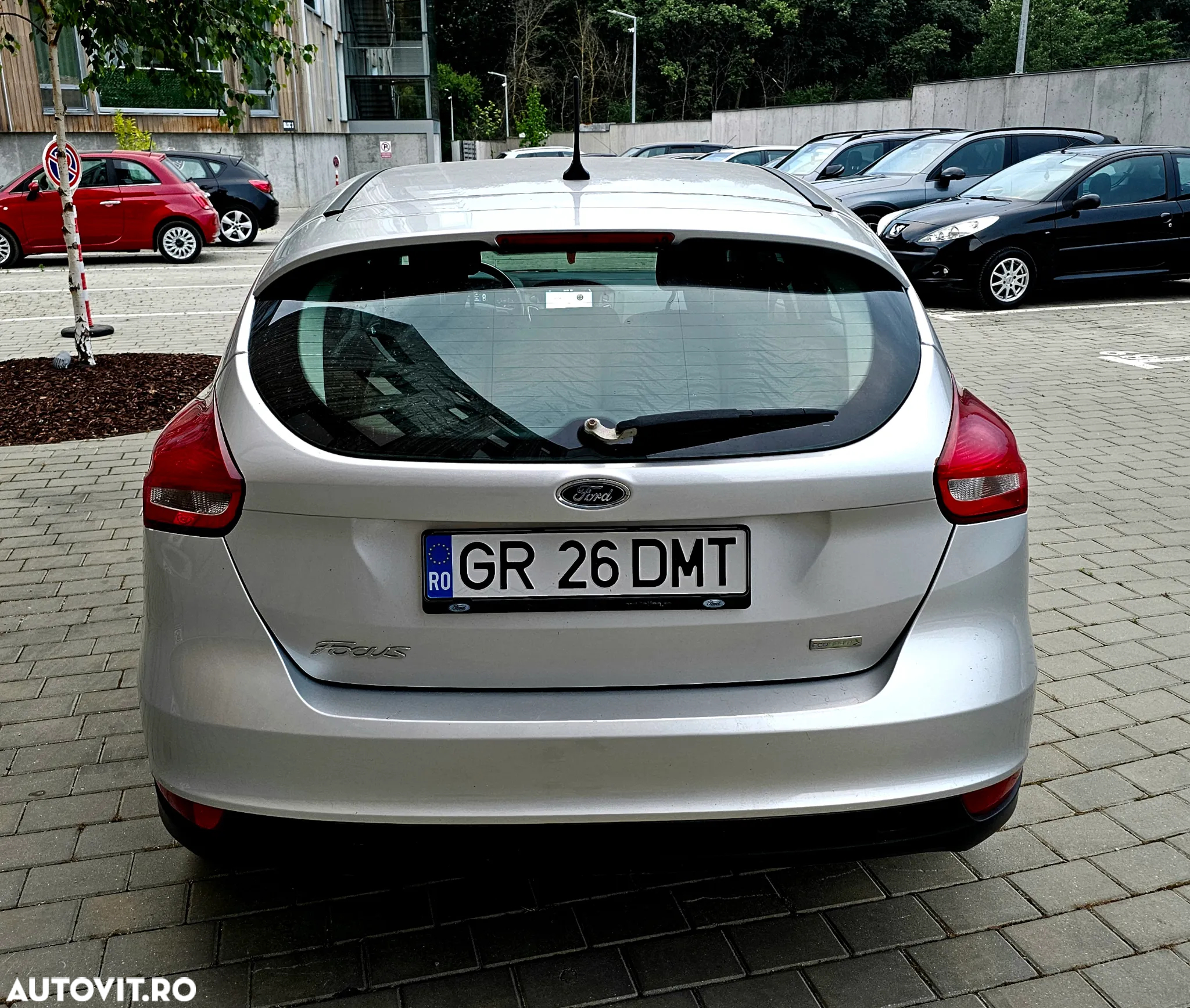 Ford Focus 1.0 EcoBoost Trend - 12