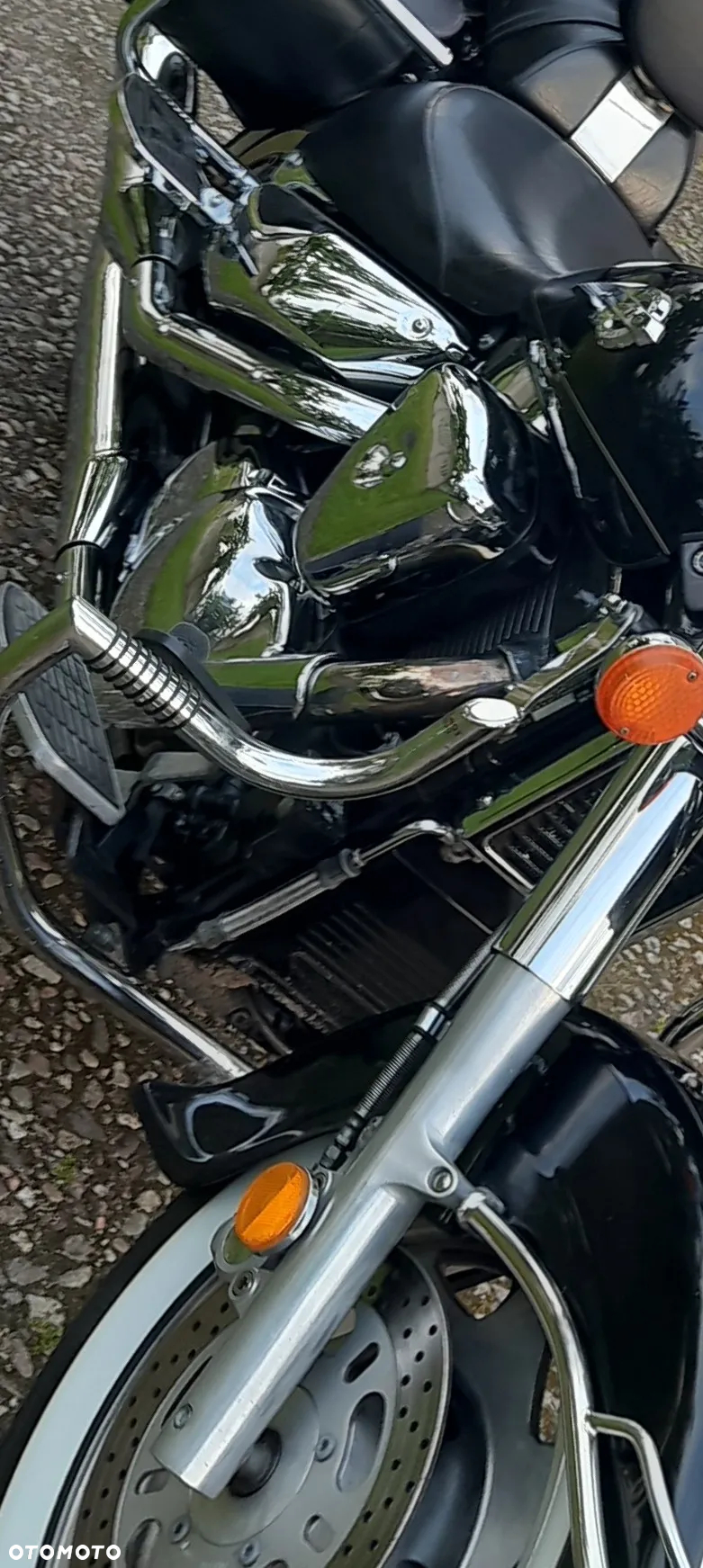 Suzuki Intruder - 7