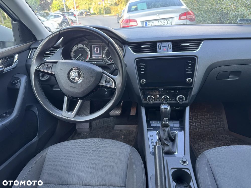 Skoda Octavia - 19