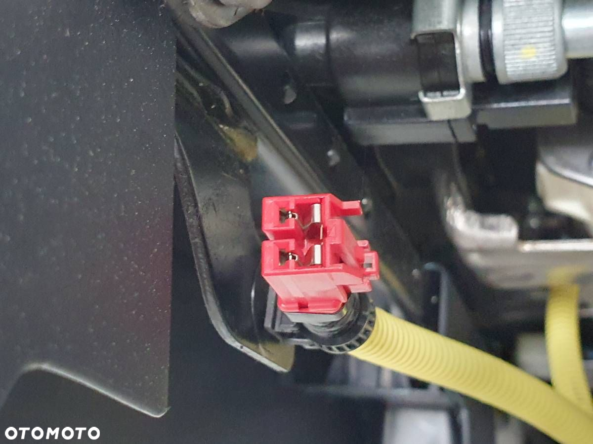 FOTELE KANAPA BOCZKI WNĘTRZE KOMPLET 7 OSÓB MITSUBISHI PAJERO IV EU - 29