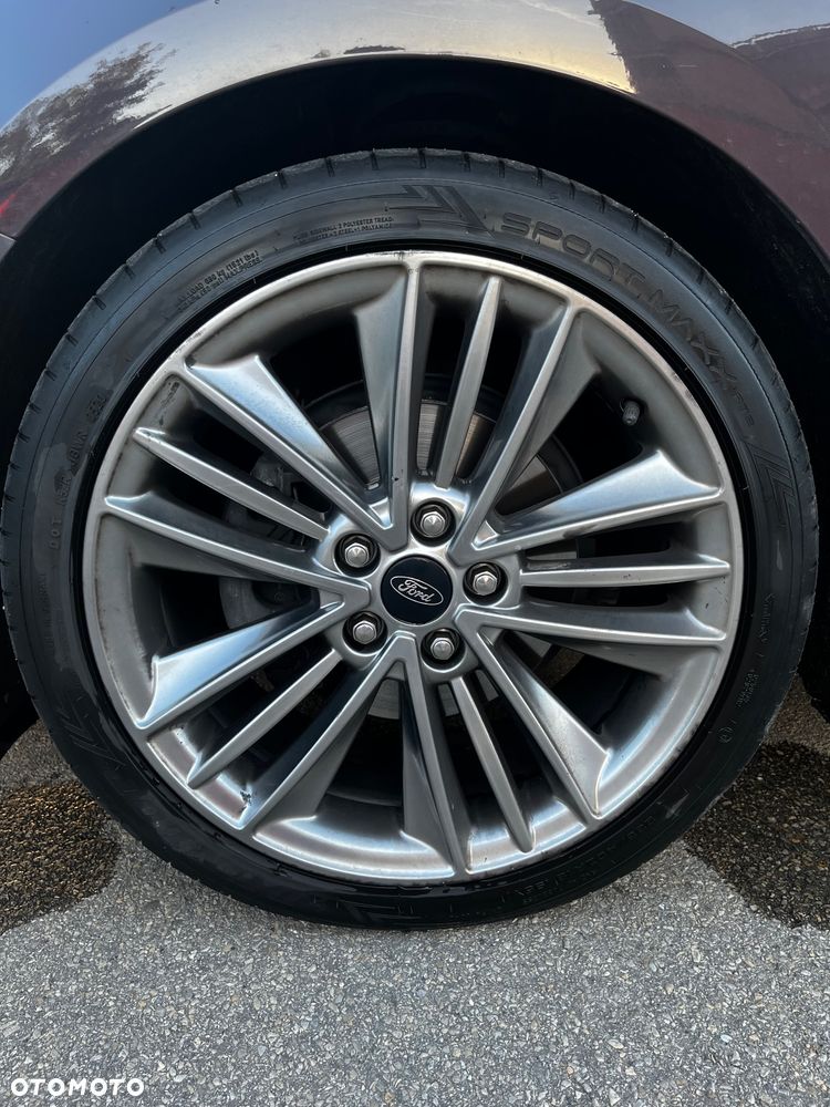 Ford Focus 1.5 EcoBoost Vignale - 9