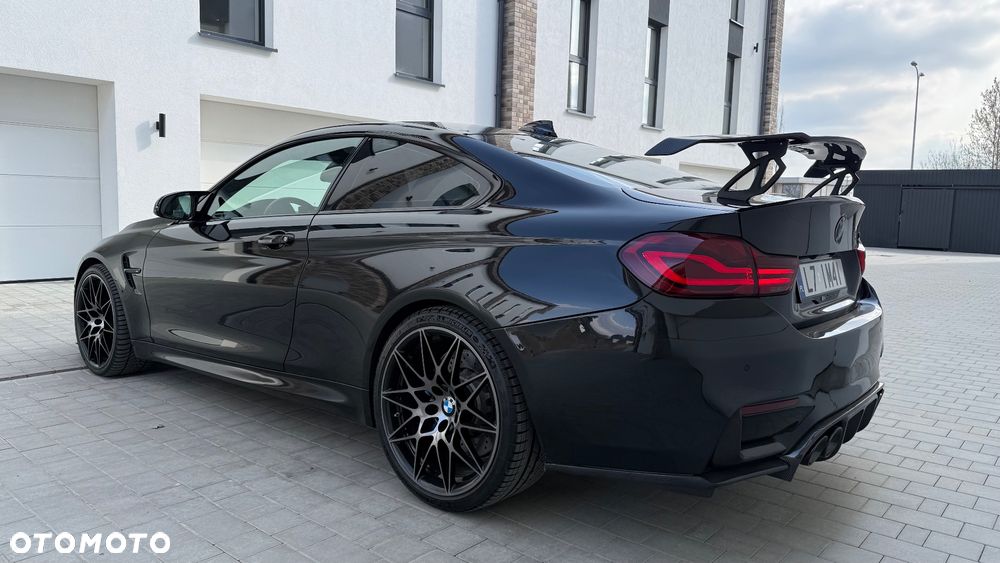 BMW M4 - 5