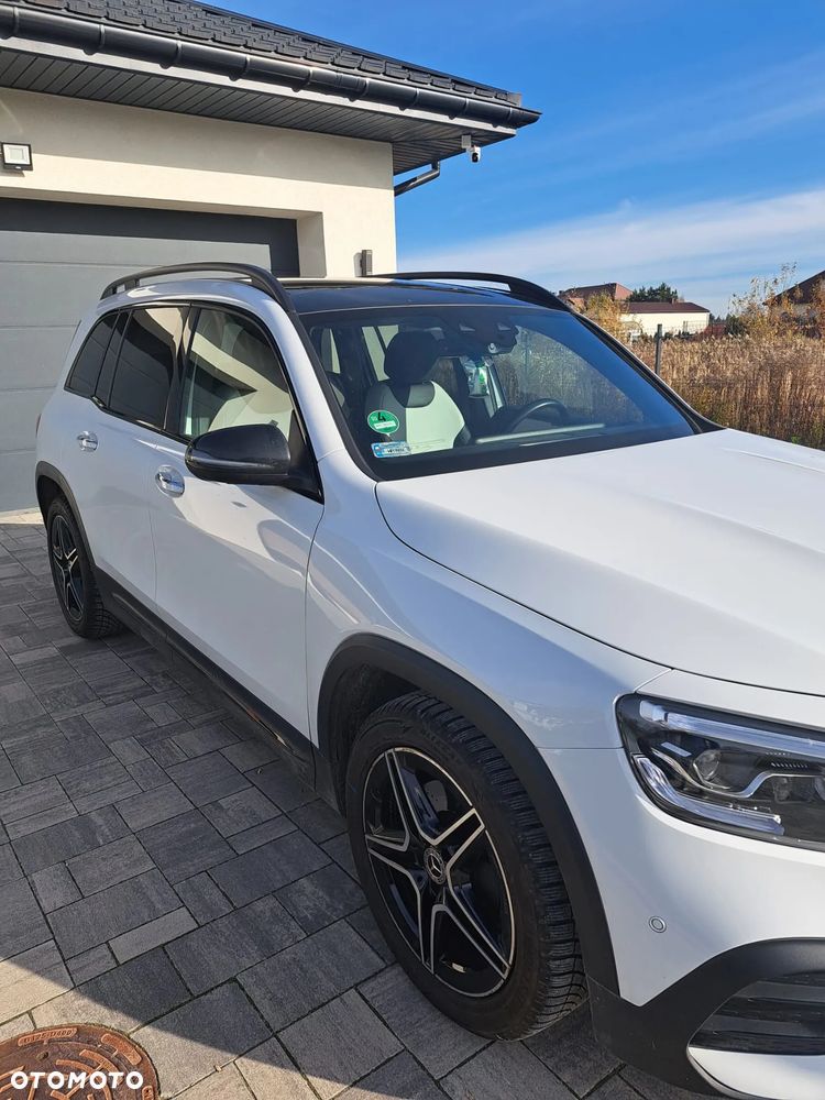 Mercedes-Benz GLB 200 AMG Line 7G-DCT - 3