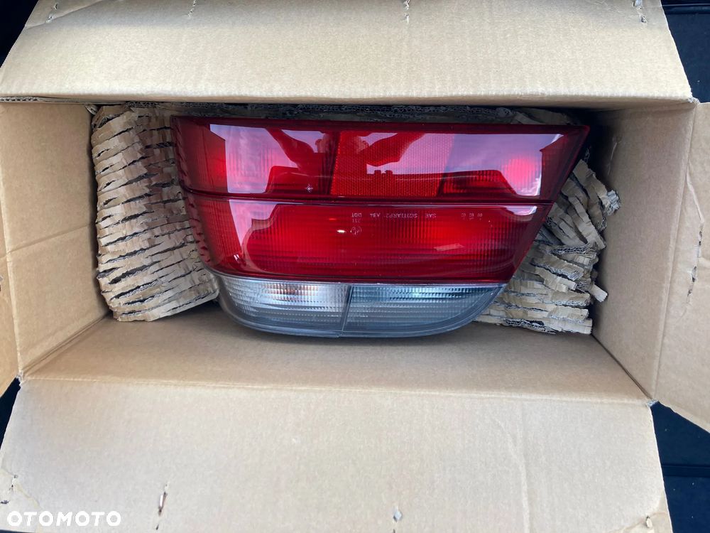 BMW Seria 7 ver-730i-v8 - 18