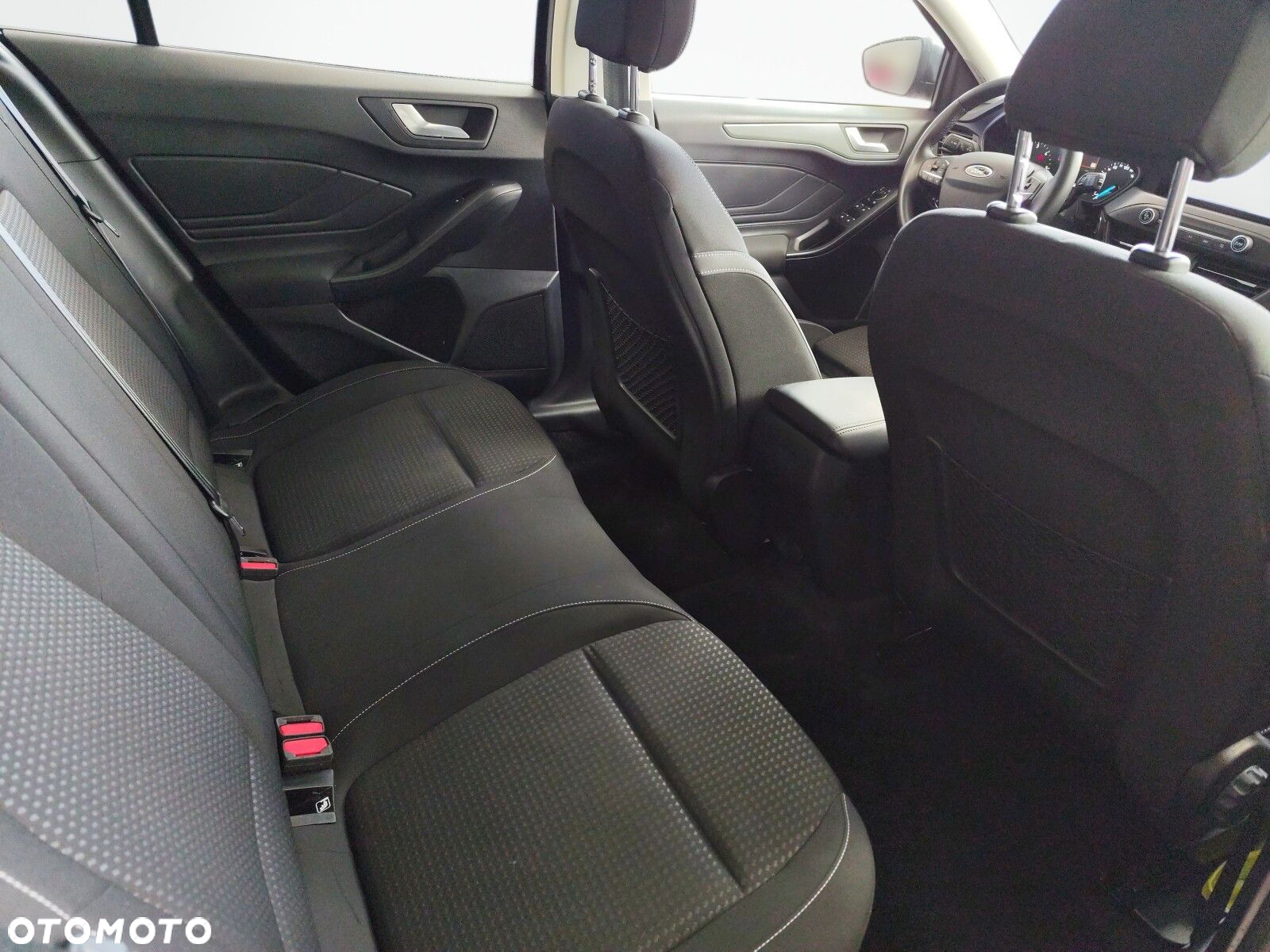 Ford Focus - 16
