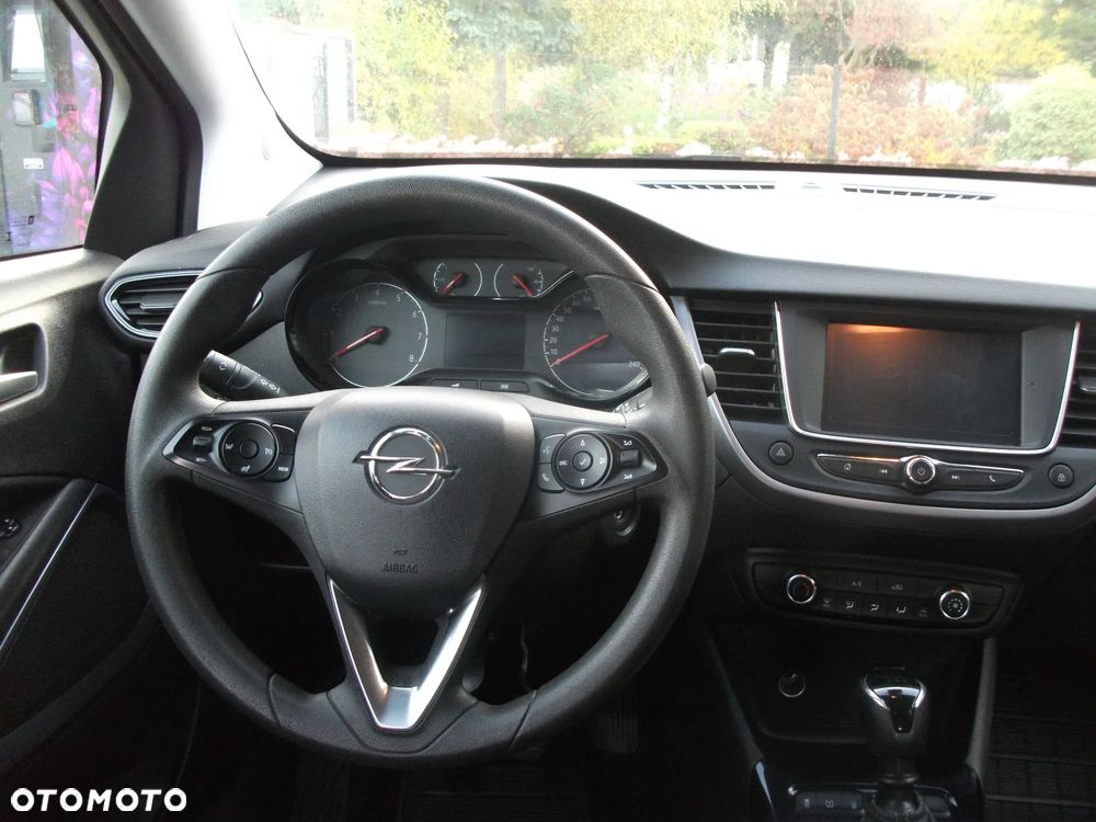 Opel Crossland X - 14