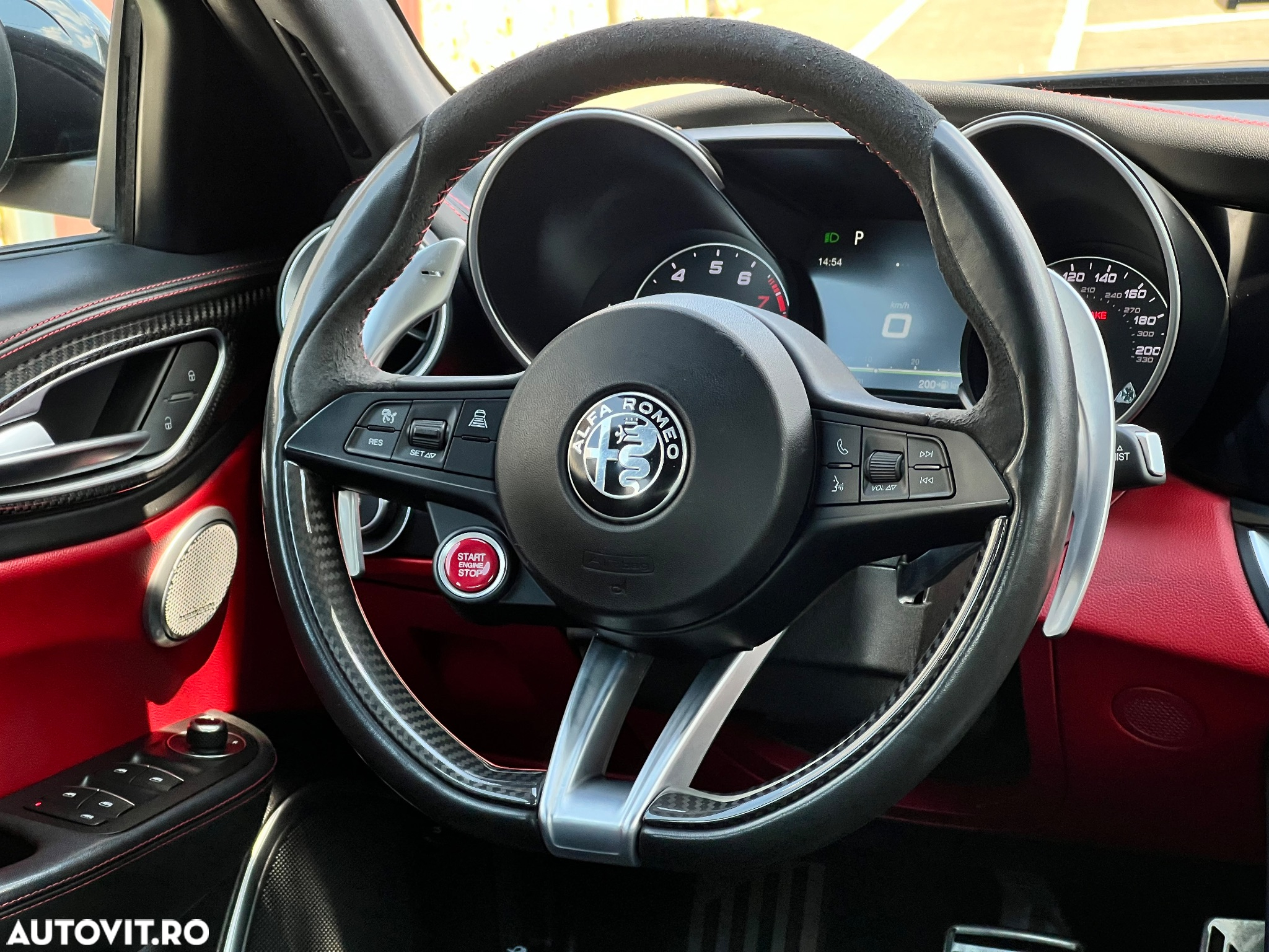 Alfa Romeo Giulia 2.9 V6 Bi-Turbo AT8 Quadrifoglio - 6