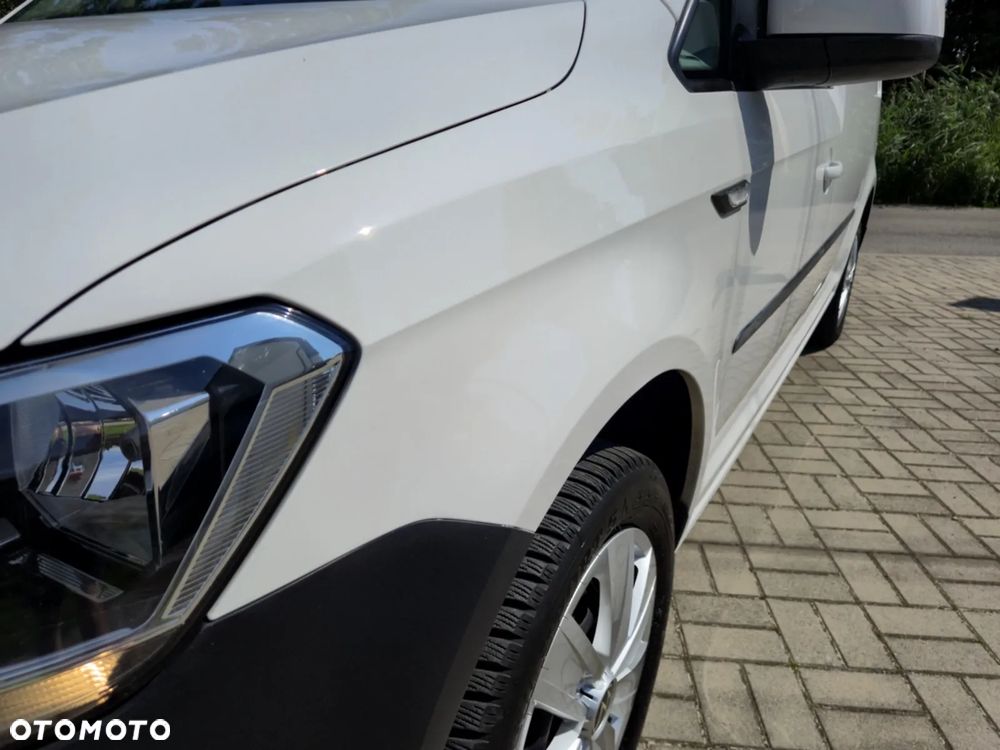 Volkswagen CADDY MAXI - 15