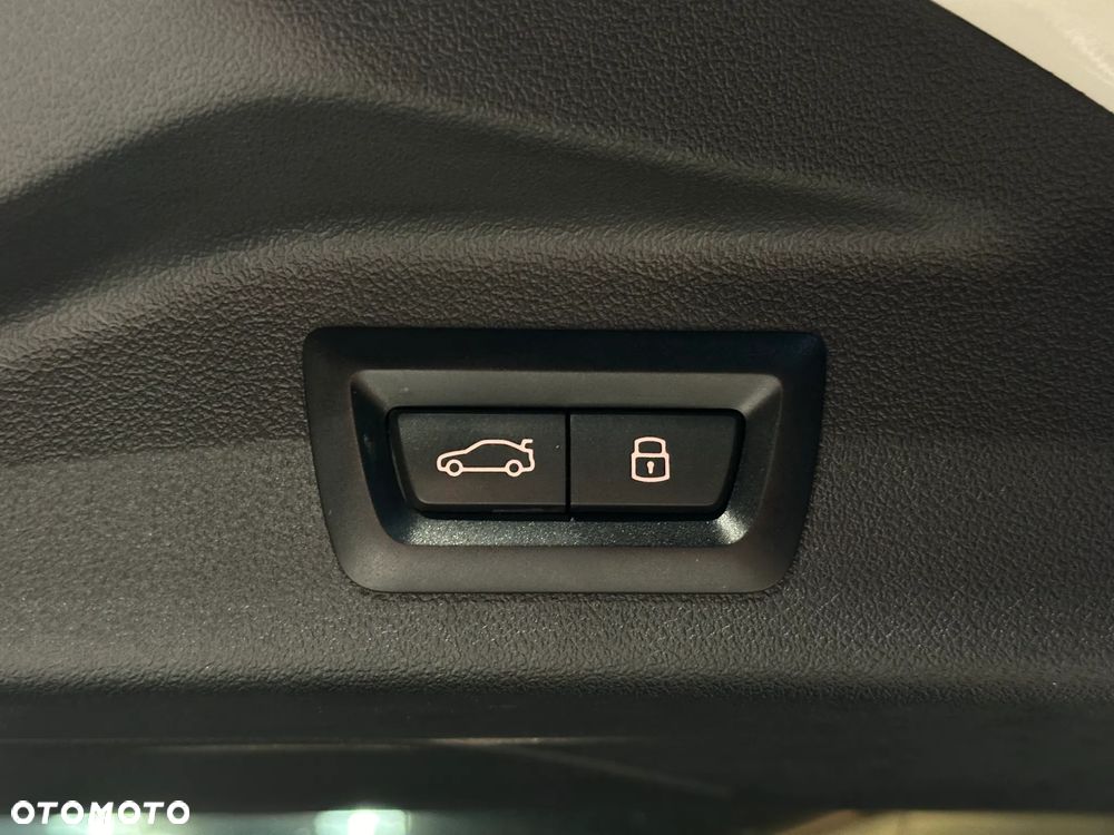 BMW X7 - 18
