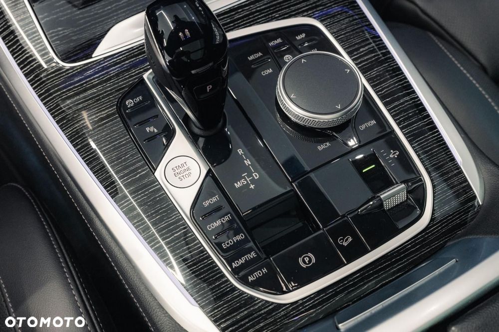 BMW X7 xDrive40d mHEV sport - 24
