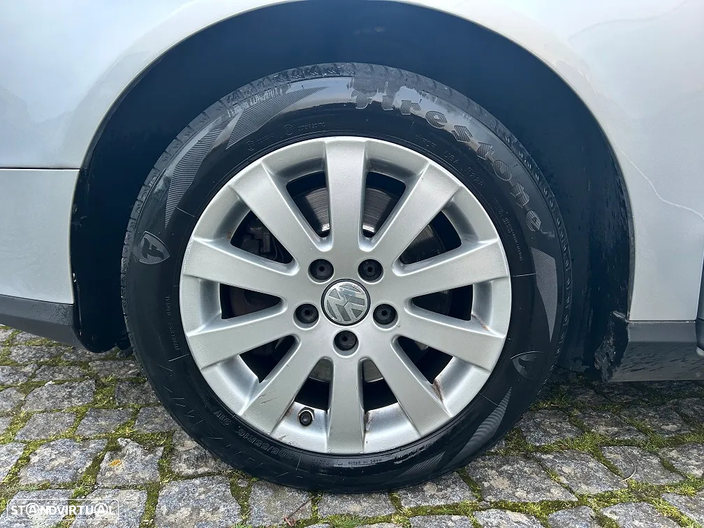VW Passat 1.9 TDi Confortline - 24