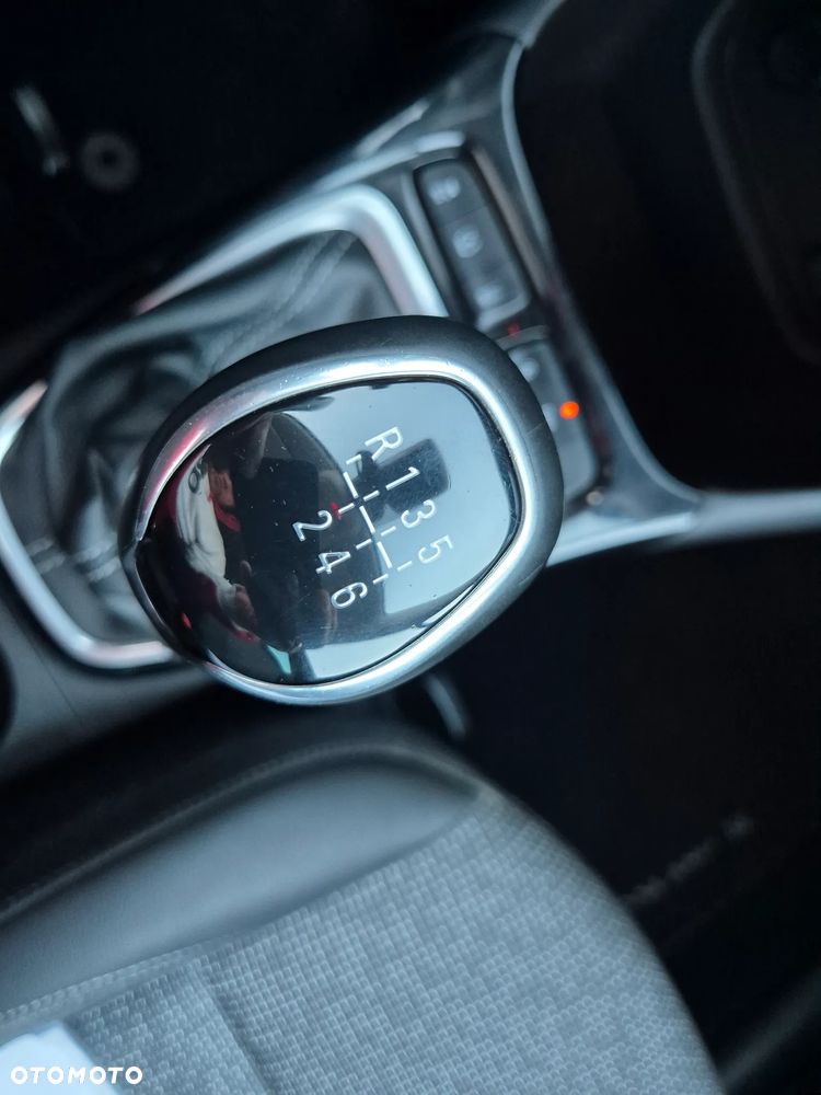 Opel Crossland X - 18