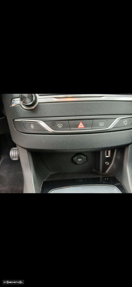 Peugeot 308 SW - 21