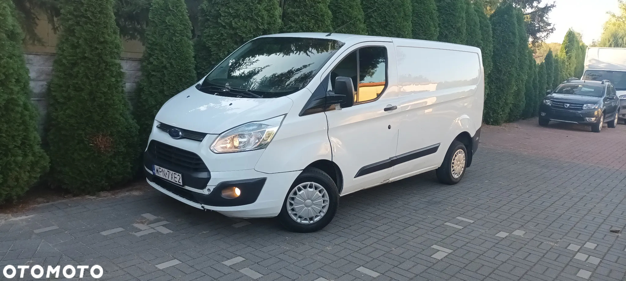 Ford TRANSIT CUSTOM - 17