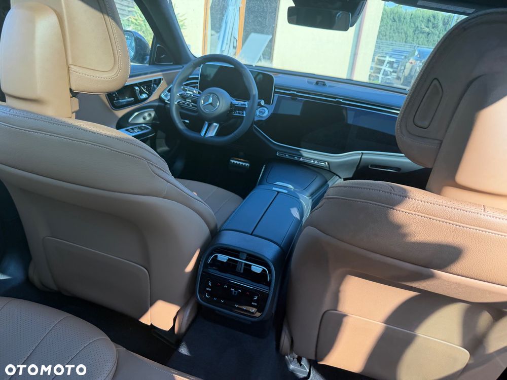 Mercedes-Benz Klasa E 200 AMG - 27