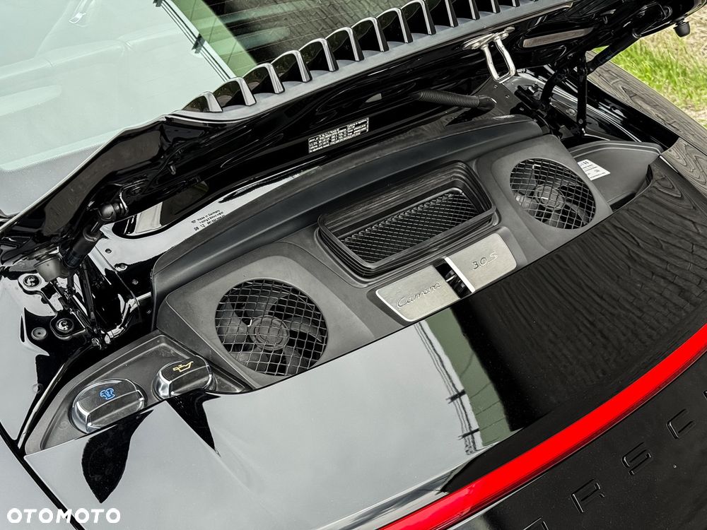 Porsche 911 Carrera 4S PDK - 16