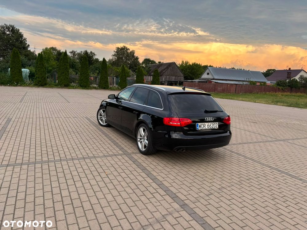 Audi A4 Avant 2.0 TDI - 8