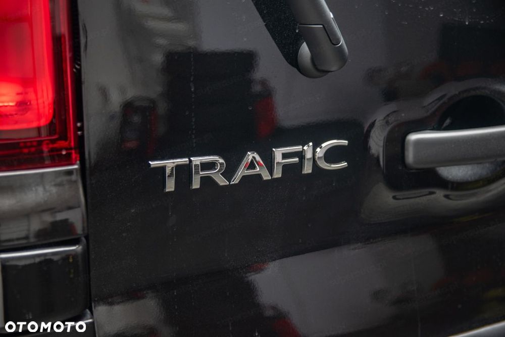 Renault Trafic - 13