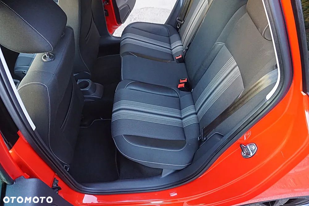 Volkswagen Polo 1.2 MATCH - 22