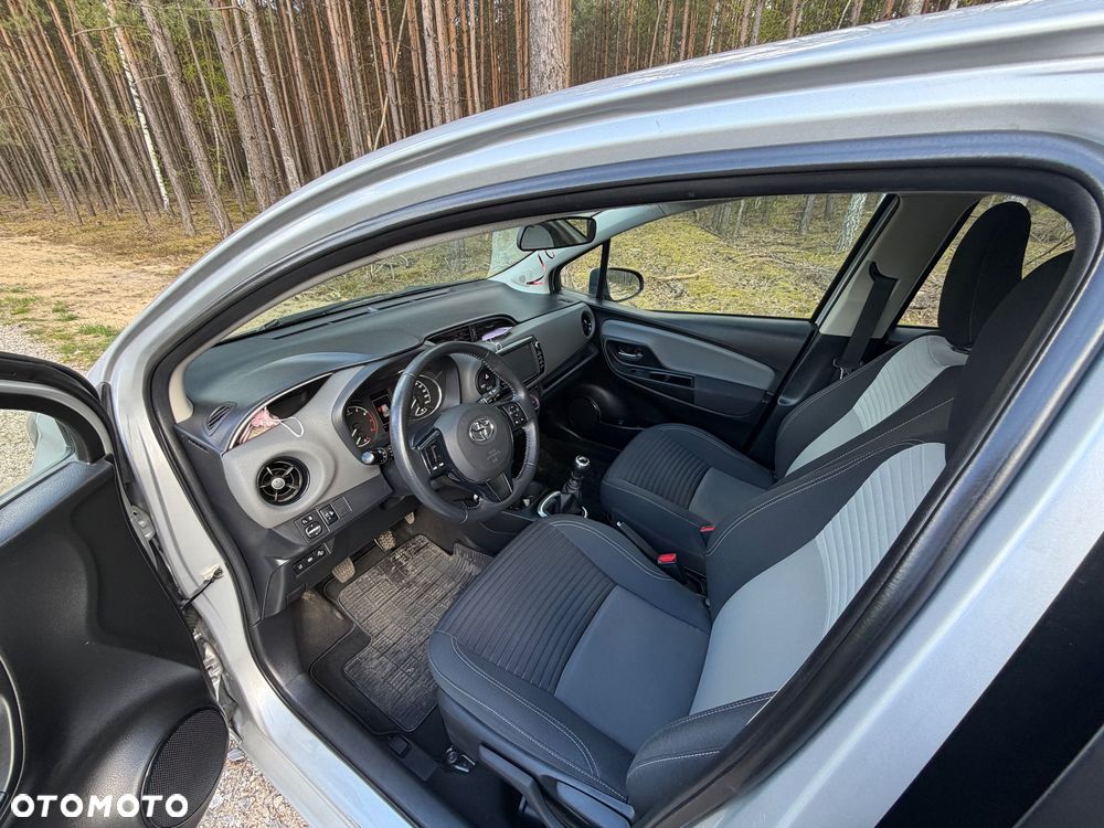 Toyota Yaris 1.5 20th Anniversary - 11