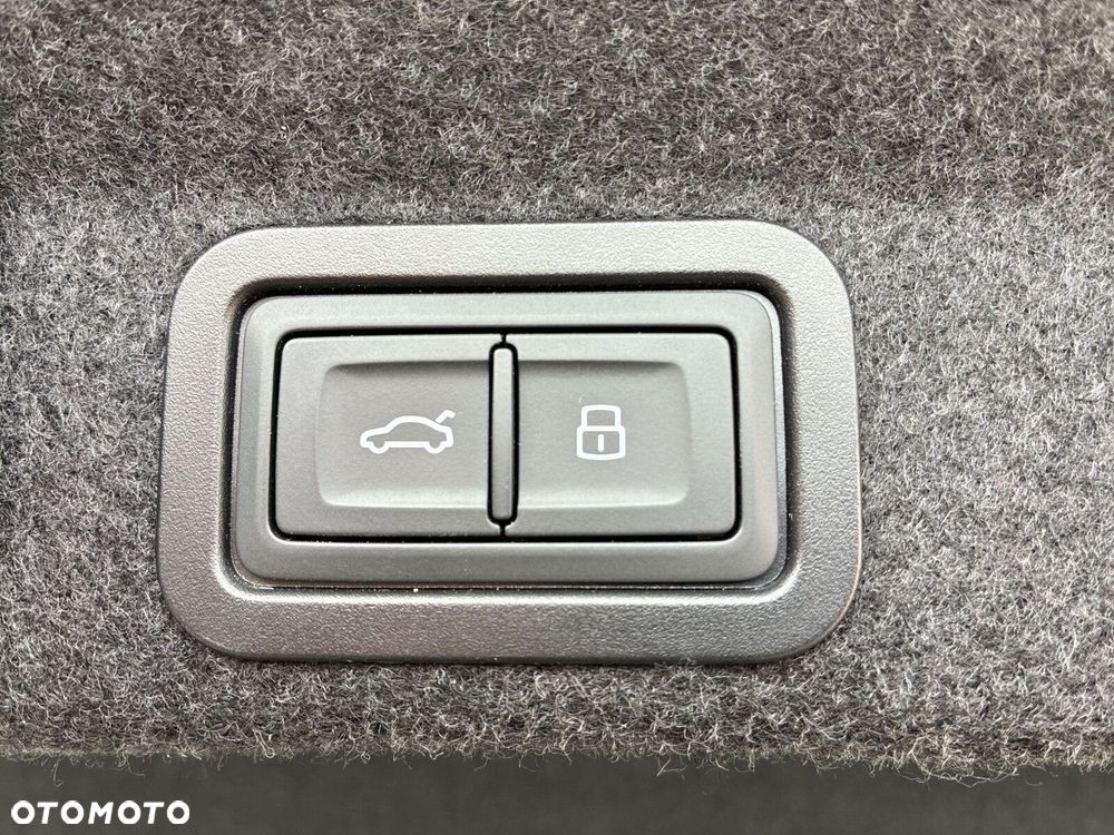 Audi A6 Limousine 50 TFSI e PHEV Quattro S tronic - 37