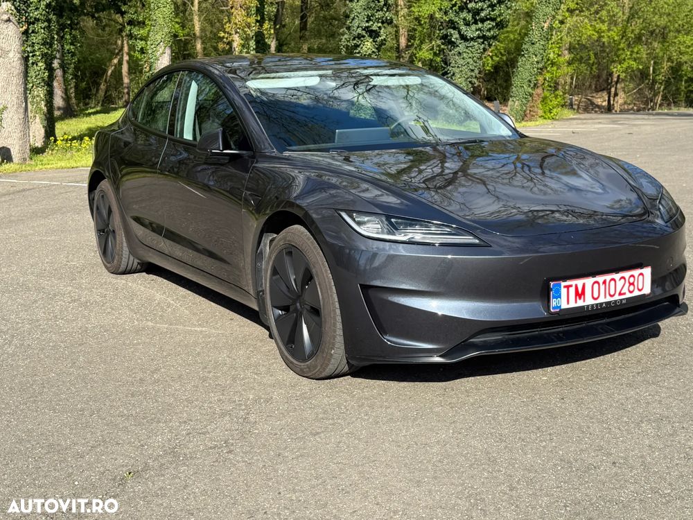 Tesla Model 3 Standard Hinterradantrieb - 2