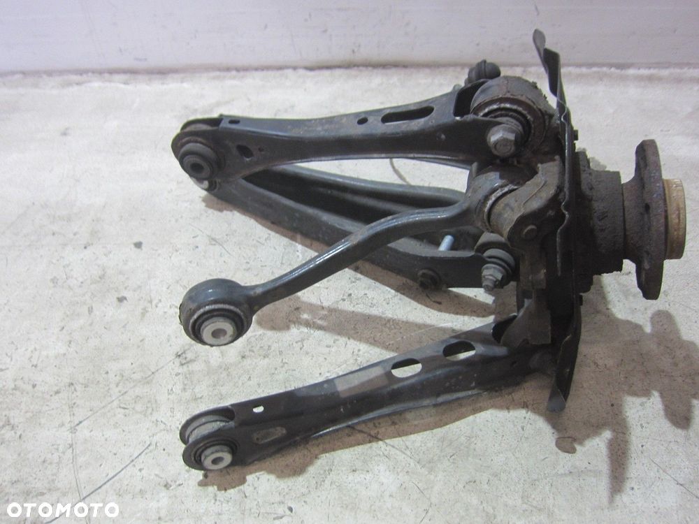 BMW X3 F25 X4 F26 ZWROTNICA LEWA TYLNA TYŁ WAHACZE 33406797569 6797569 - 3