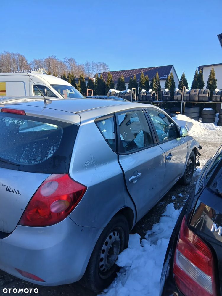 KIA CEED 06- SILNIK 1.4B G4FA SKRZYNIA BIEGÓW MASKA DRZWI KLAPA TYŁ ZDERZAK  LAK 9S - 2