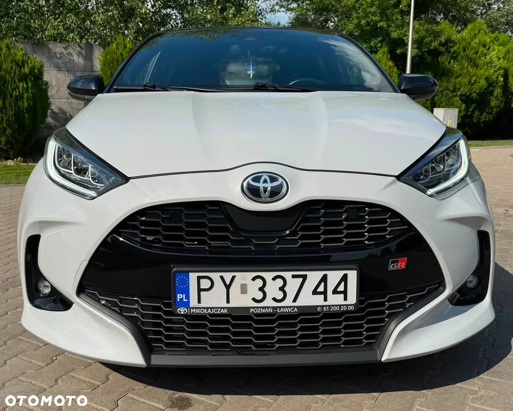 Toyota Yaris 1.5 Comfort - 1