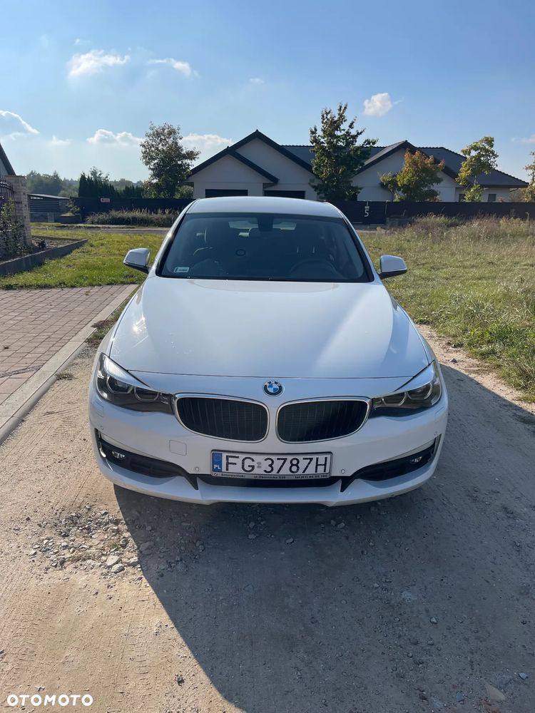 BMW 3GT 318d - 8